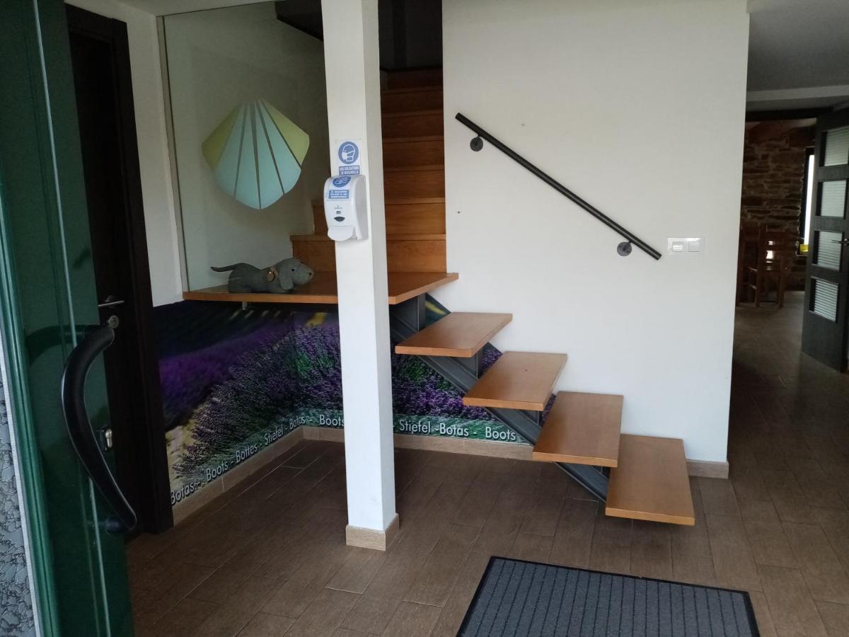 Albergue Oasis Sarria Exterior foto